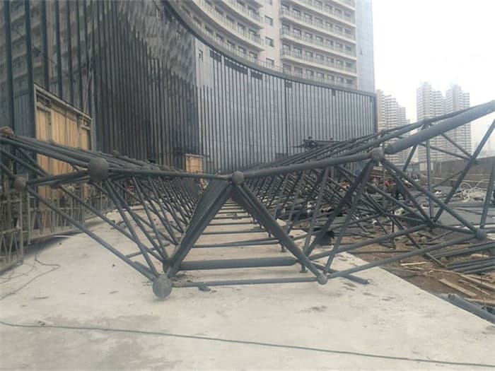 高邮万豪酒店雨棚网架